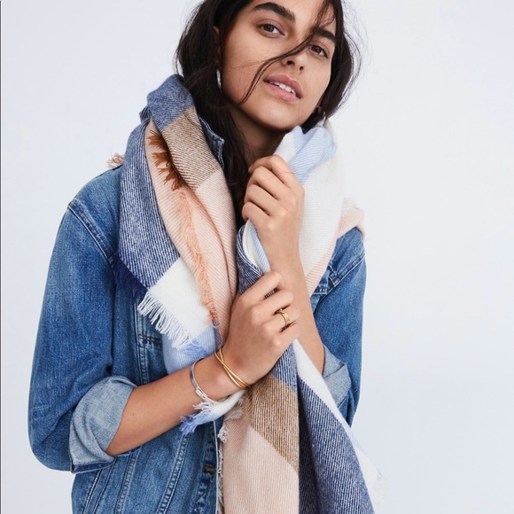 Madewell Accessories - ✨ Madewell Band Stripe Blanket Scarf